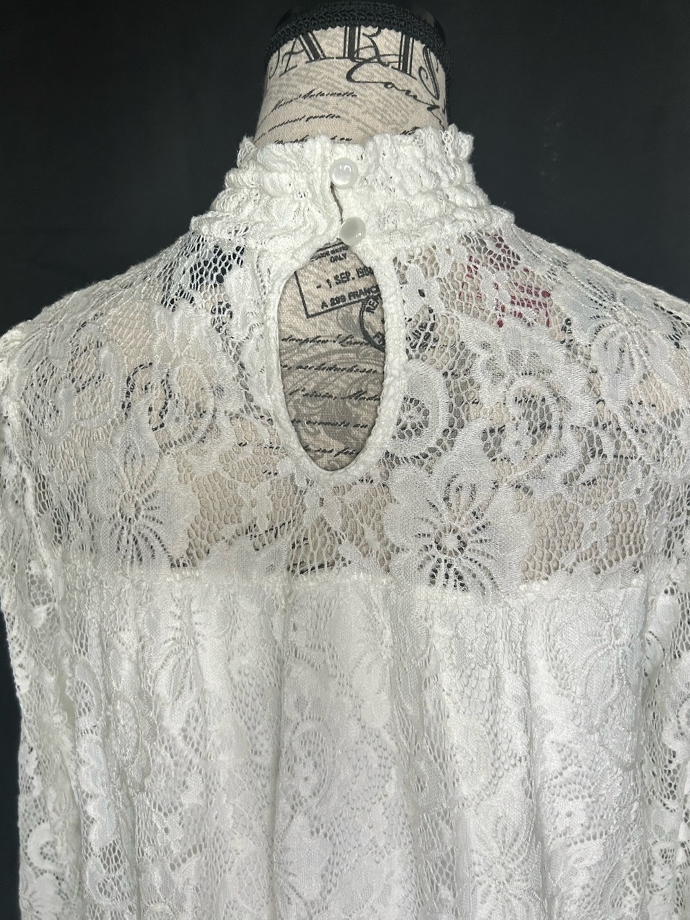 Women’s Turtleneck Lace Blouse (L) - Picture 6 of 8